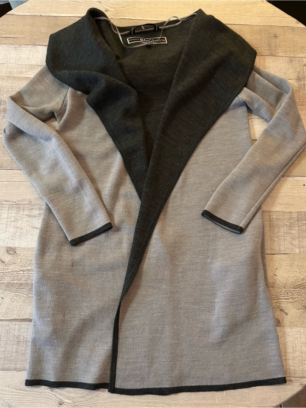 BNCI by Blanc Noir Women’s Gray & Black Hooded Long Cardigan – Size S